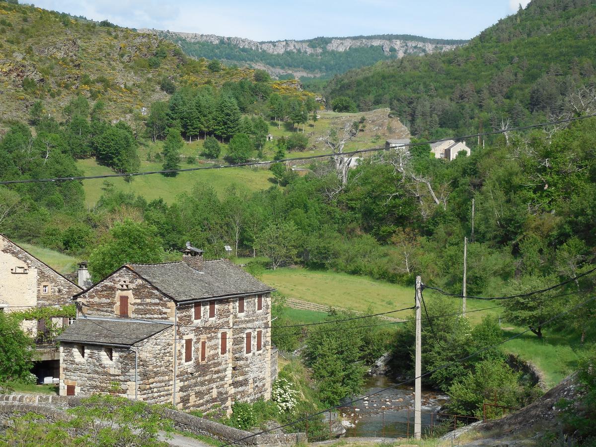 Auberge Du Tarnon Les Vanels Exteriér fotografie
