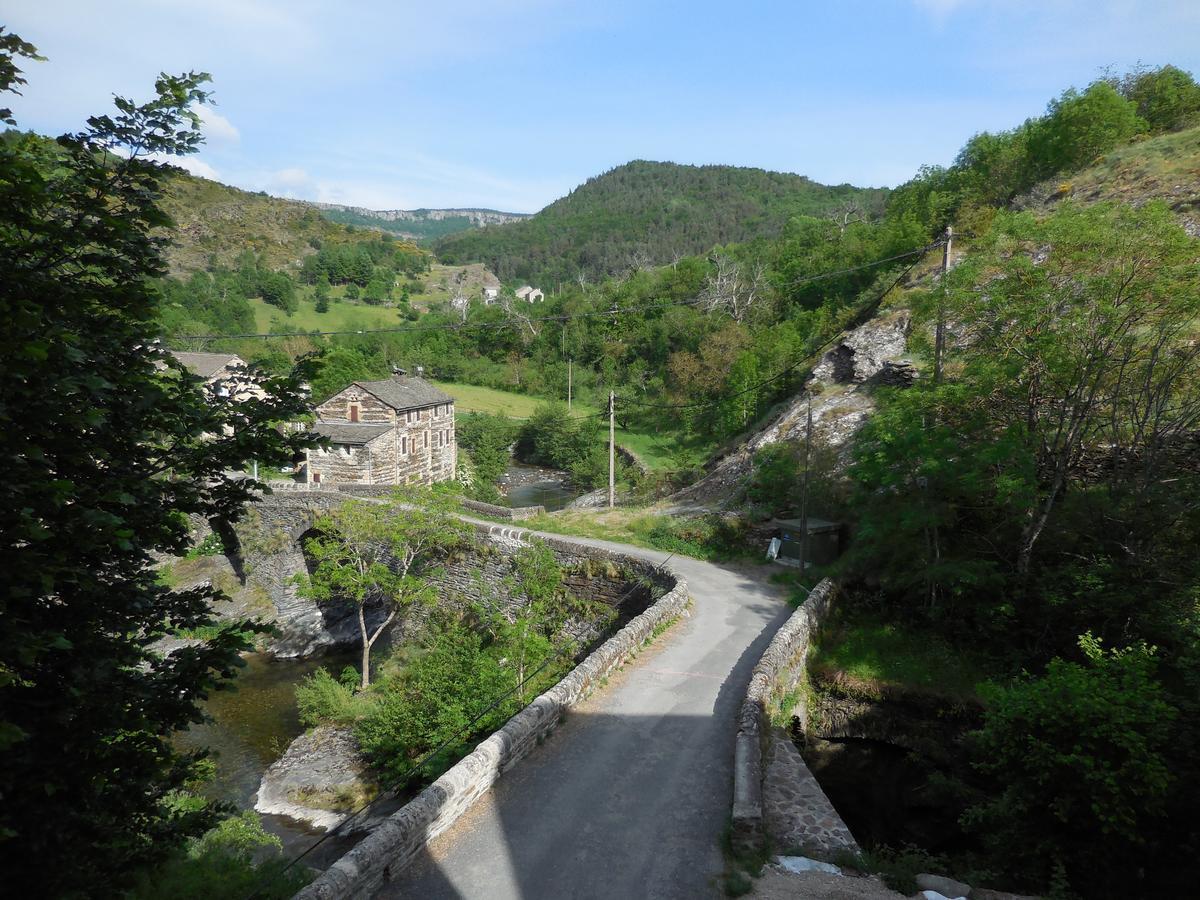Auberge Du Tarnon Les Vanels Exteriér fotografie